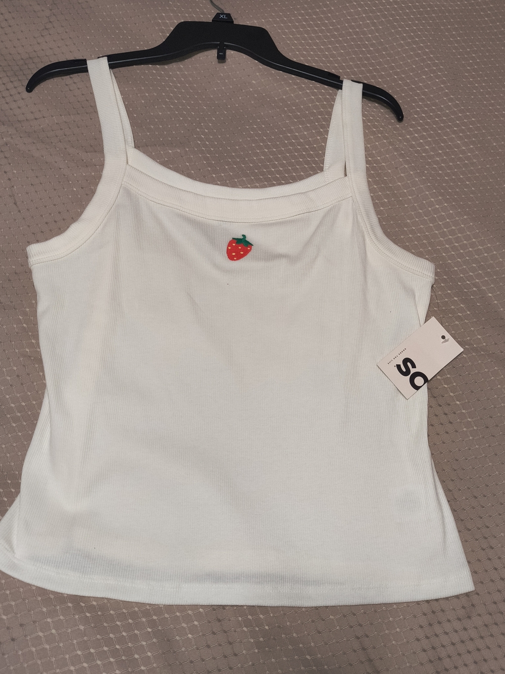 White Ribbed Tank Top with Strawberry Appliqué - SO